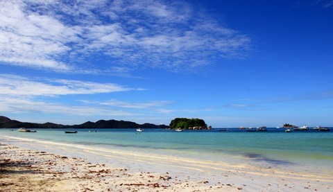 beach of praslin